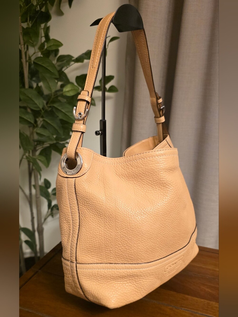 Coach Vintage Soft Milled Slouchy Hobo 5715 - Picture 2 of 9